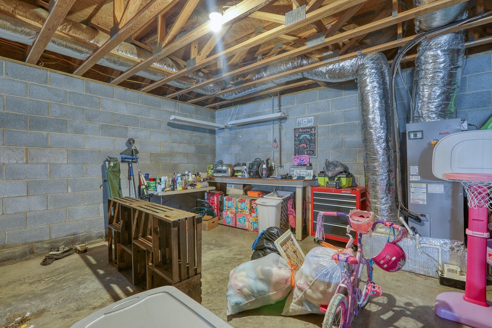Photo #62: 219 Easy Street