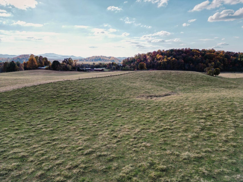 Photo #16: 3225 Greystone Road