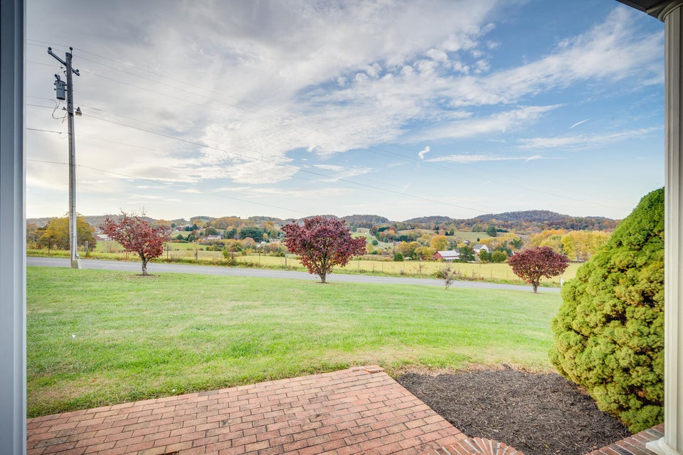 Photo #6: 146 Central Drive