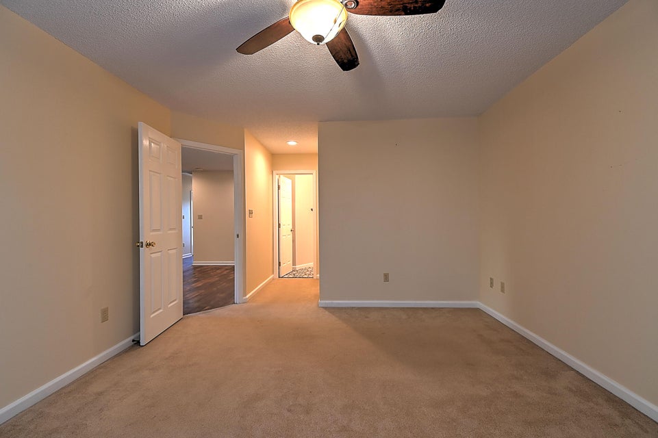 Photo #31: 411 Laurelwood Drive