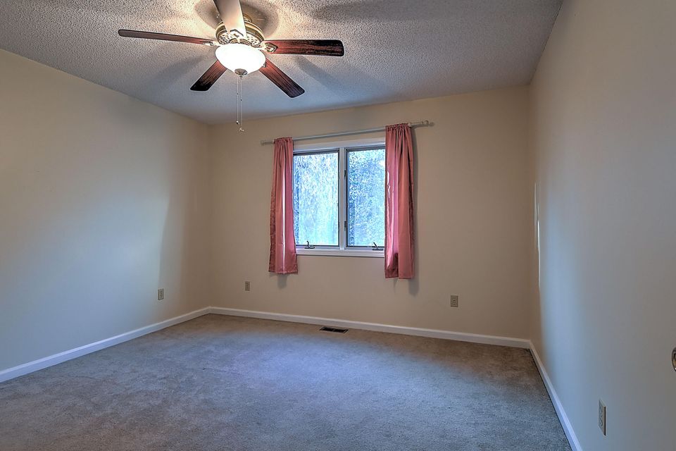 Photo #40: 411 Laurelwood Drive