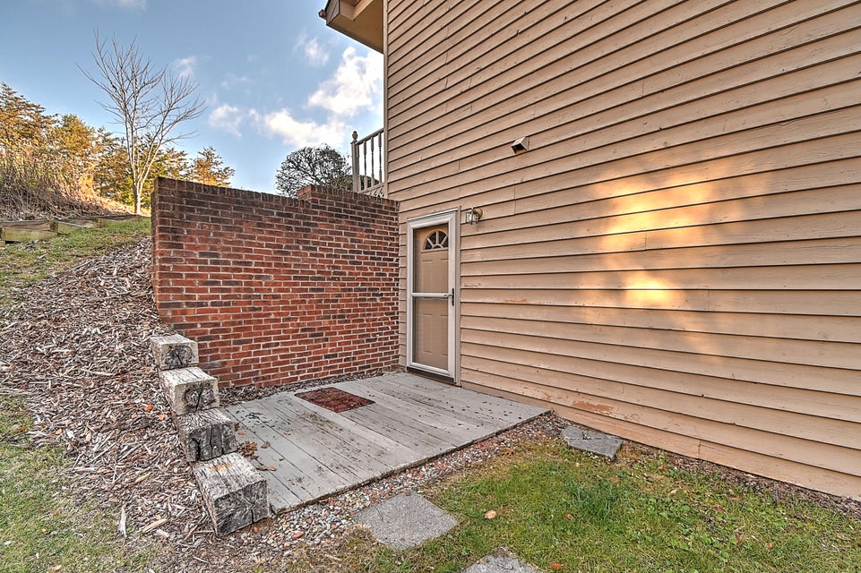 Photo #51: 411 Laurelwood Drive