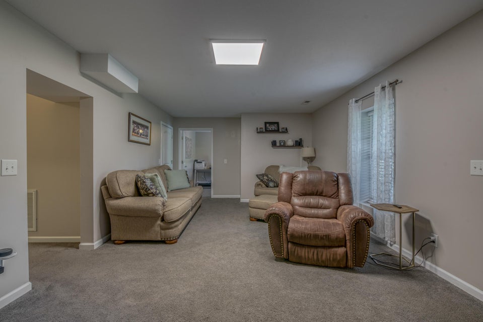 Photo #32: 159 Brighton Place