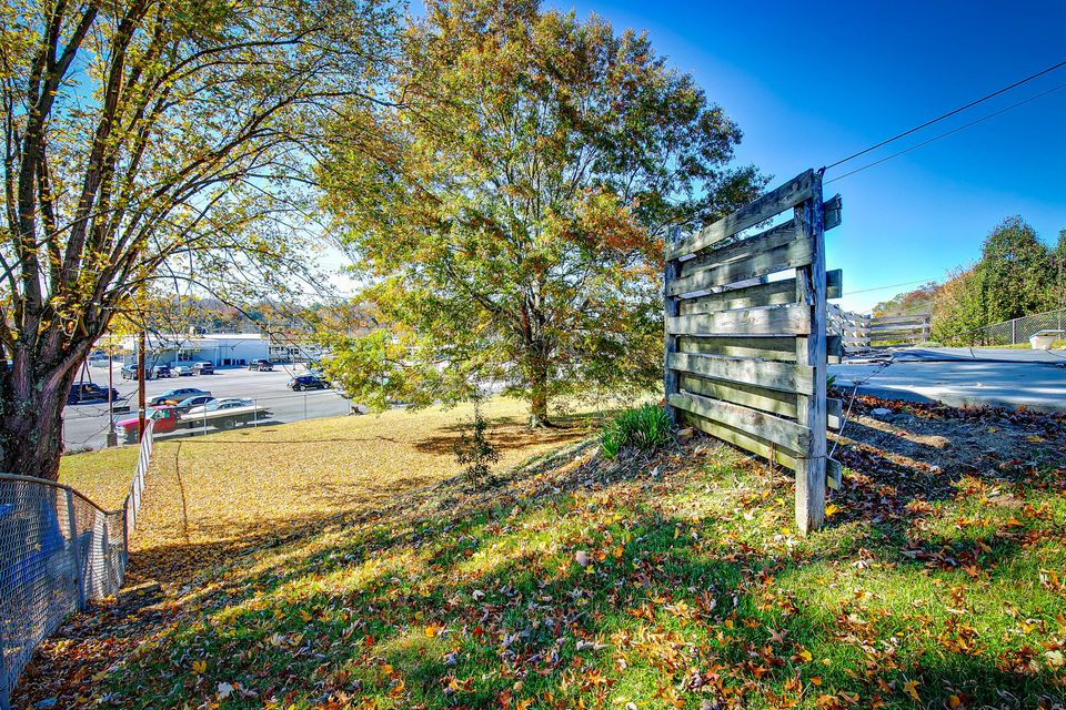 Photo #37: 1213 Malabar Drive