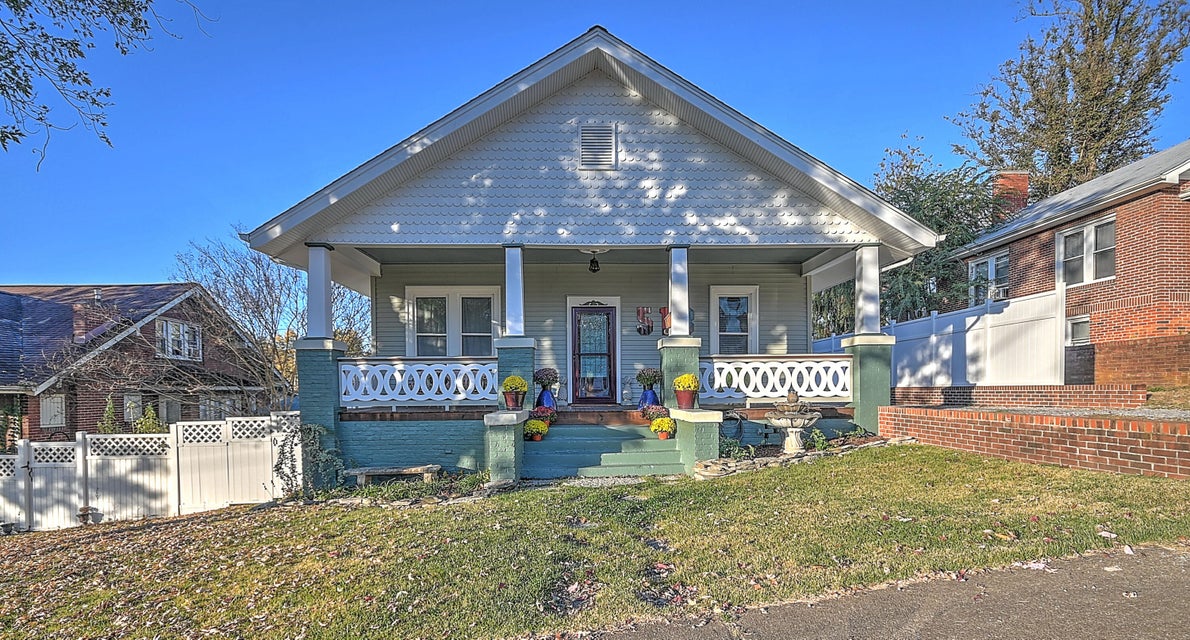Photo #4: 518 Fairmont Ave. Avenue