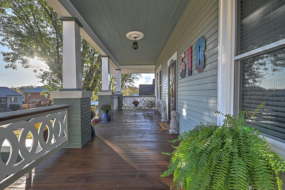 Photo #6: 518 Fairmont Ave. Avenue