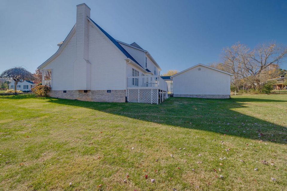 Photo #6: 208 Wiltshire Drive