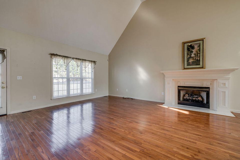 Photo #13: 208 Wiltshire Drive