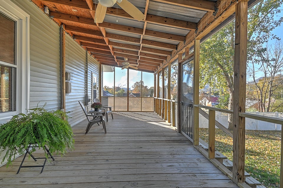Photo #69: 518 Fairmont Ave. Avenue