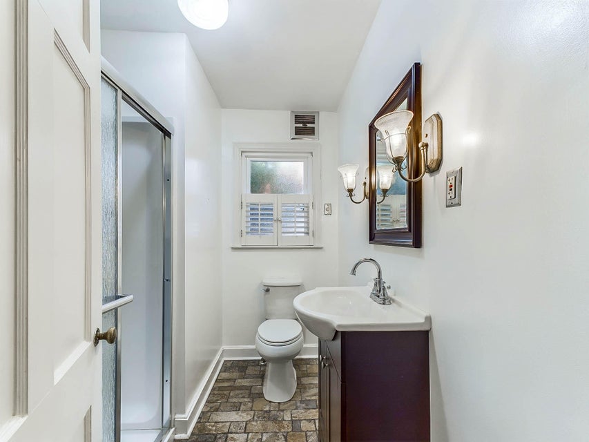 Photo #28: 997 Sullivan Street