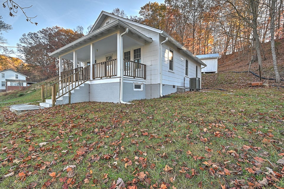 Photo #29: 1462 Reed Hollow Road