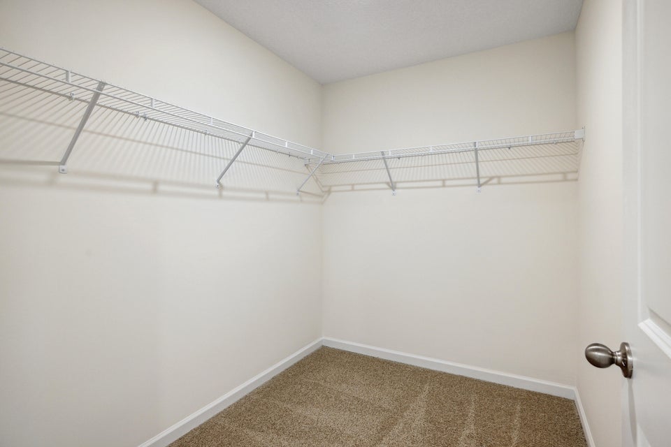 Photo #15: 713 Newtons Way