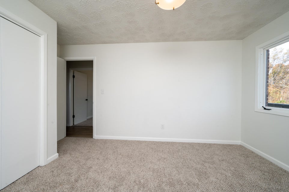 Photo #20: 1120 Drumcastle Avenue