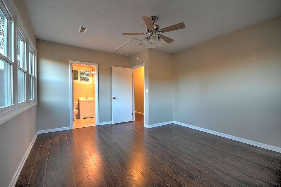 Photo #23: 407 Monte Vista Drive