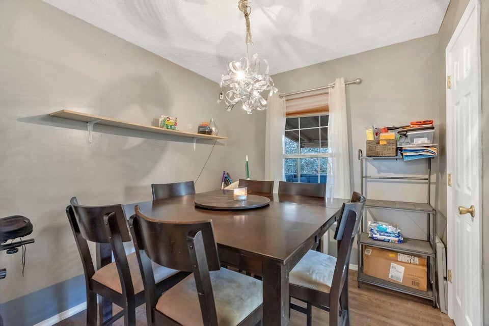 Photo #6: 108 Cowan Street