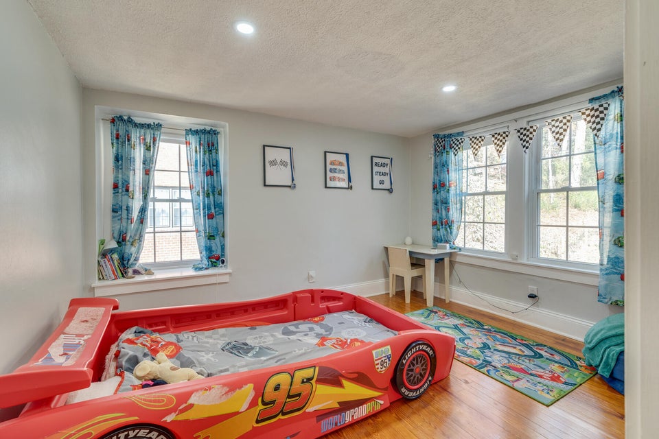 Photo #30: 1288 Catawba Street