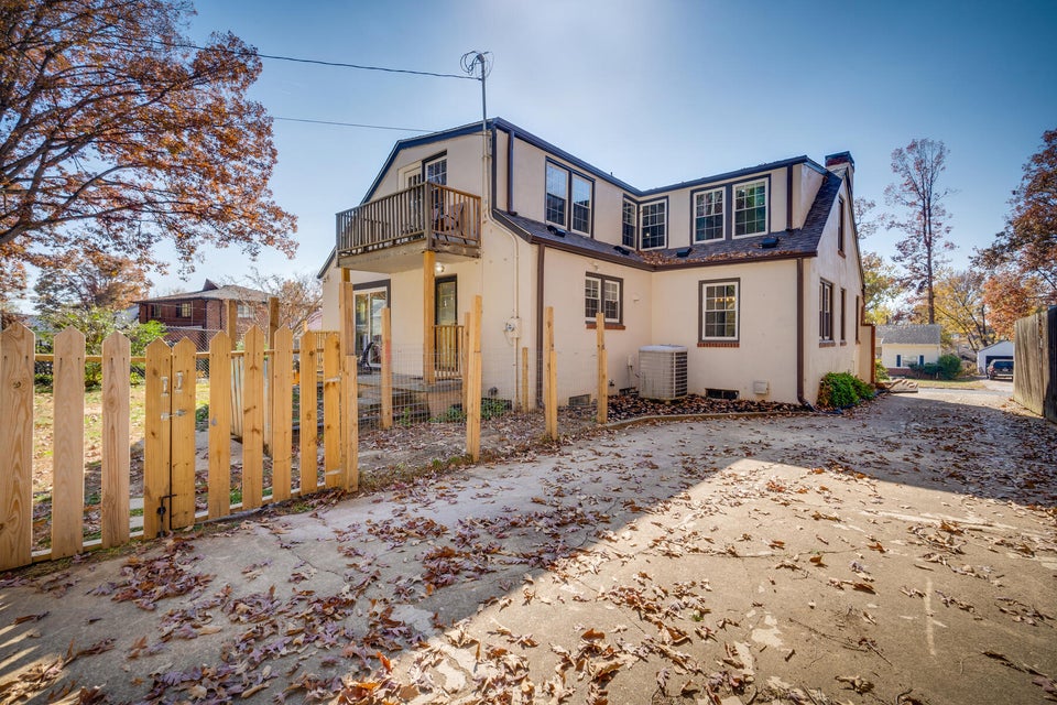 Photo #35: 1288 Catawba Street