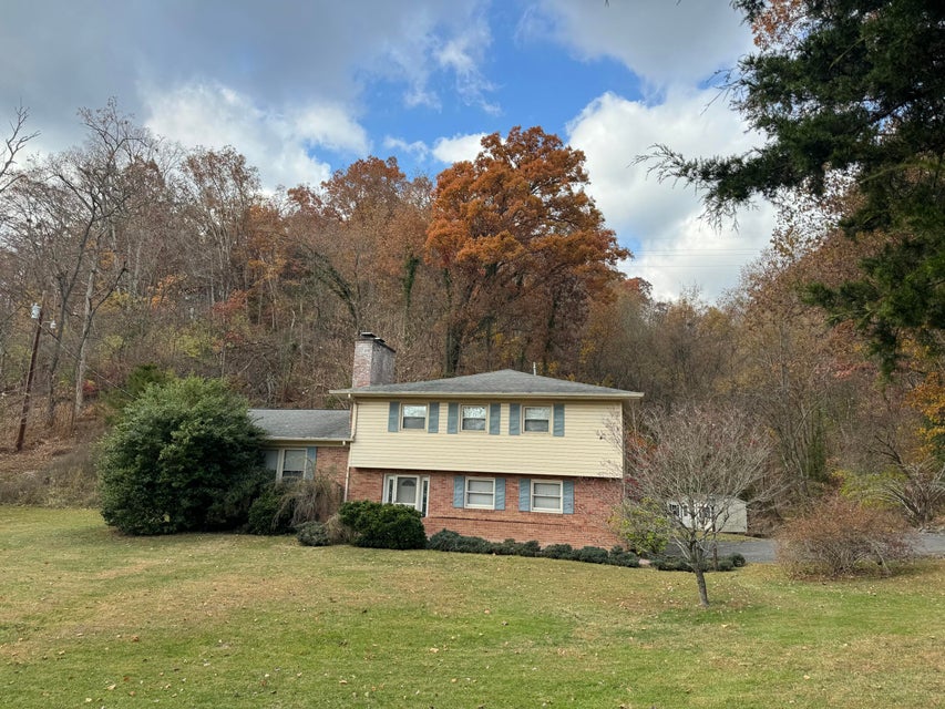Photo #4: 616 Vance Drive