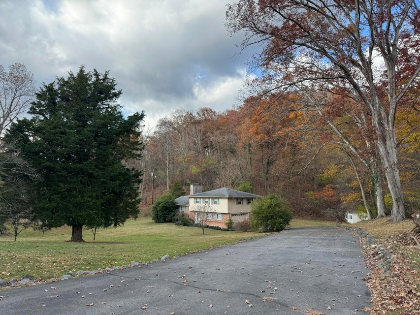 Photo #5: 616 Vance Drive