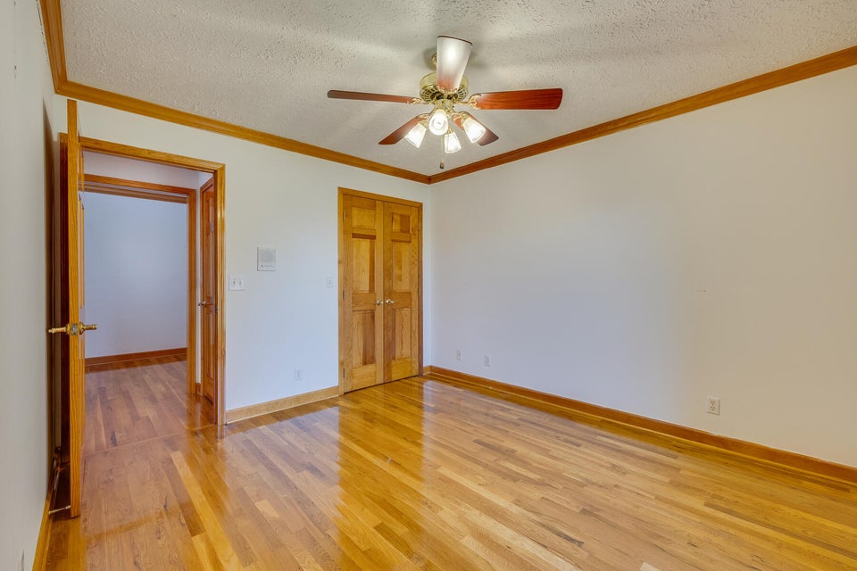 Photo #48: 246 Worthington Drive