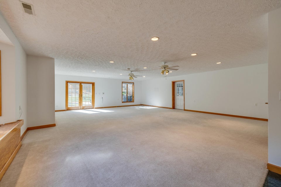 Photo #57: 246 Worthington Drive