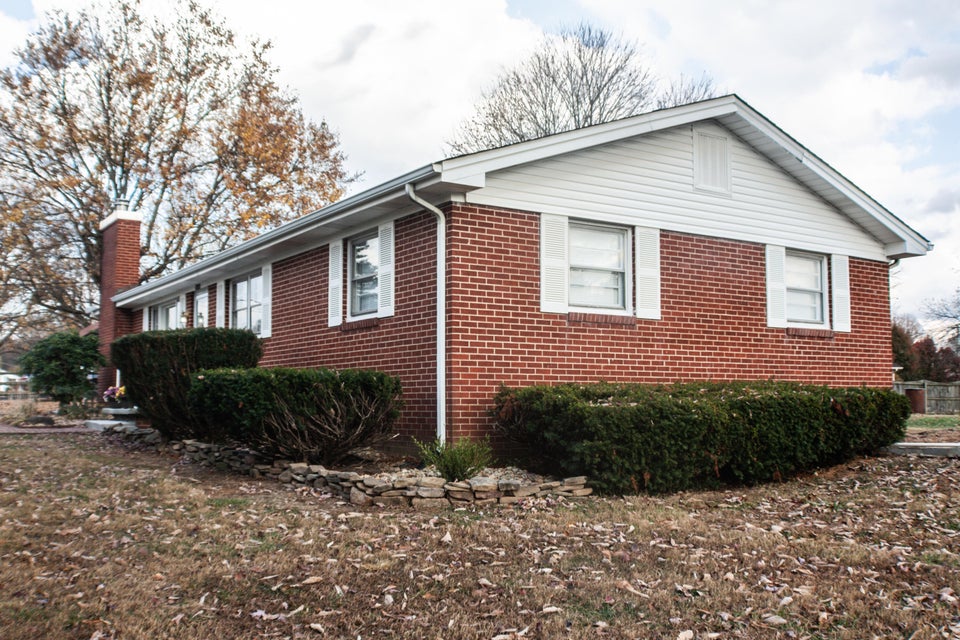 Photo #29: 15414 Siesta Avenue