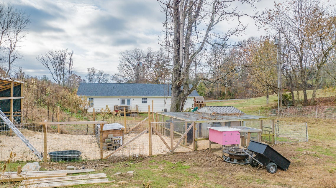 Photo #24: 184 County Farm Road
