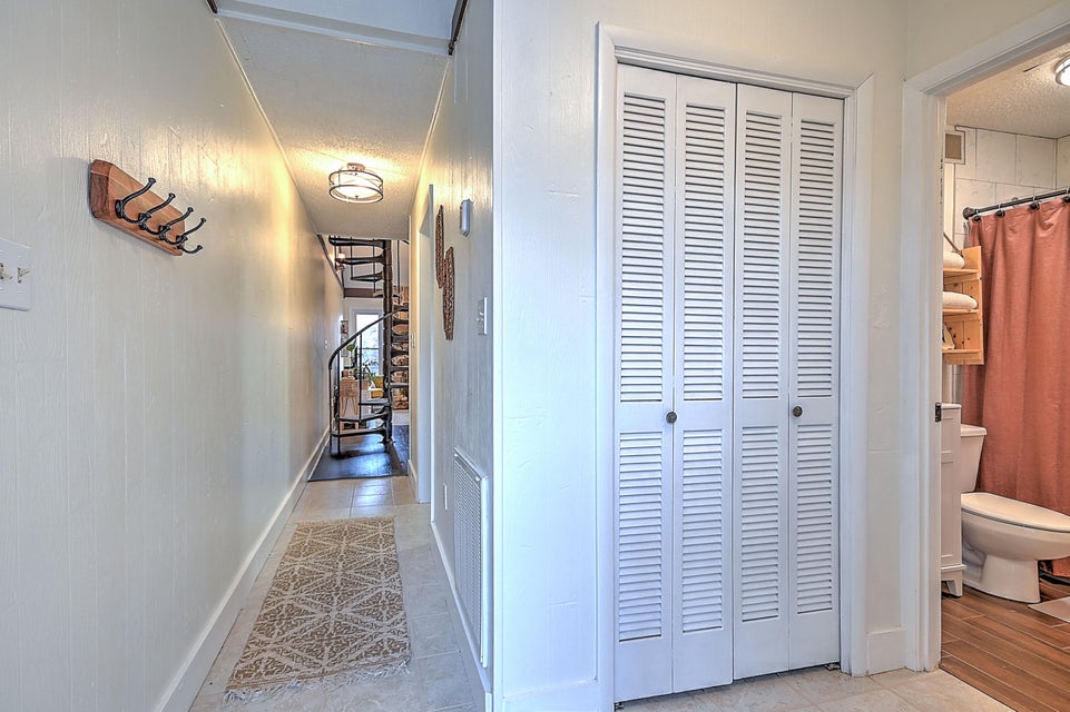 Photo #22: 780 Hamilton Rd
