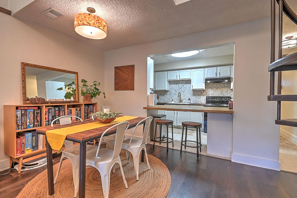 Photo #7: 780 Hamilton Rd