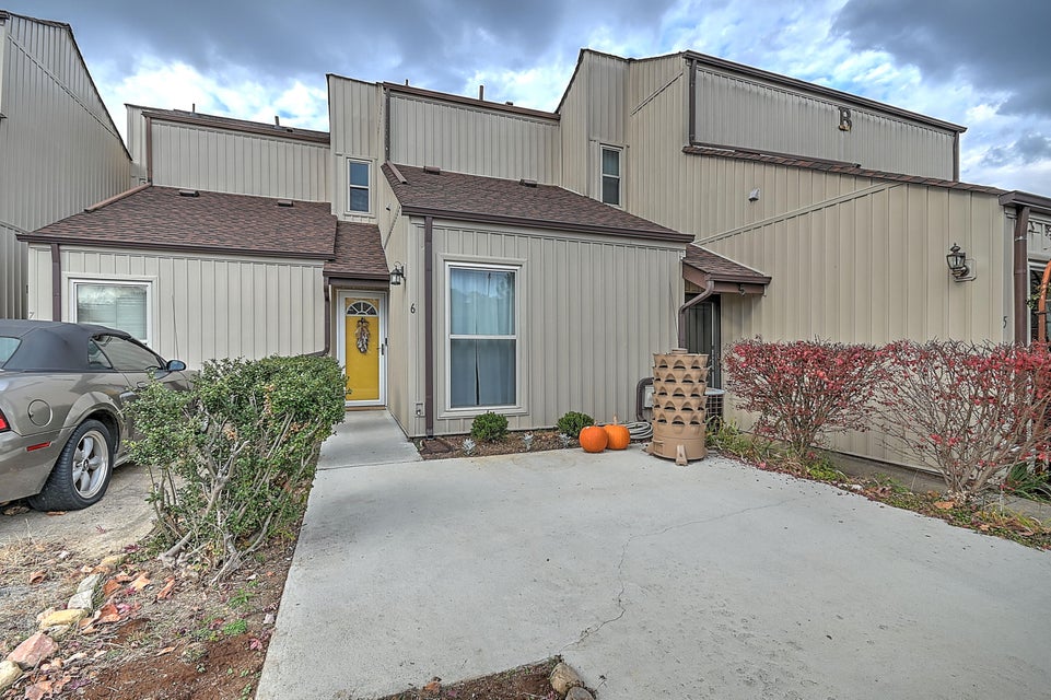Photo #2: 780 Hamilton Rd