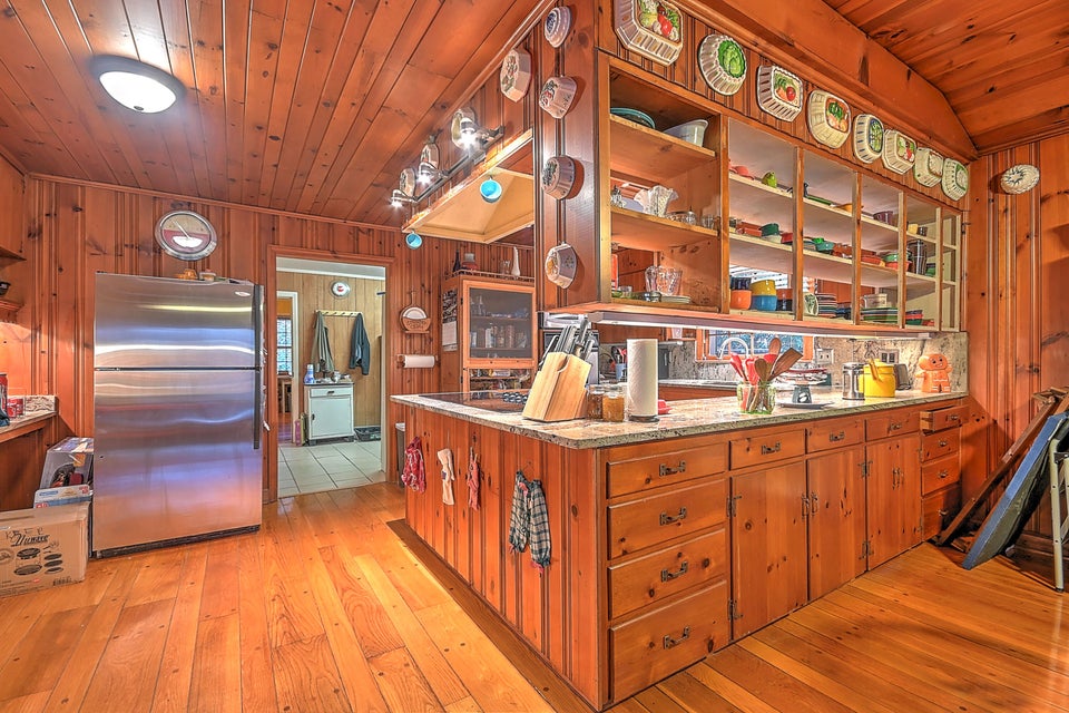 Photo #16: 4513 Stagecoach Road