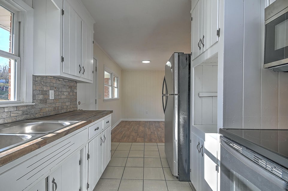 Photo #14: 200 Belmont Drive