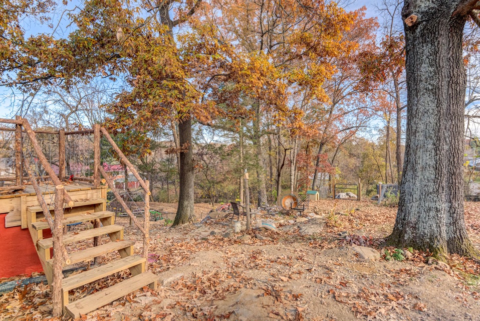 Photo #4: 810 Forest Street