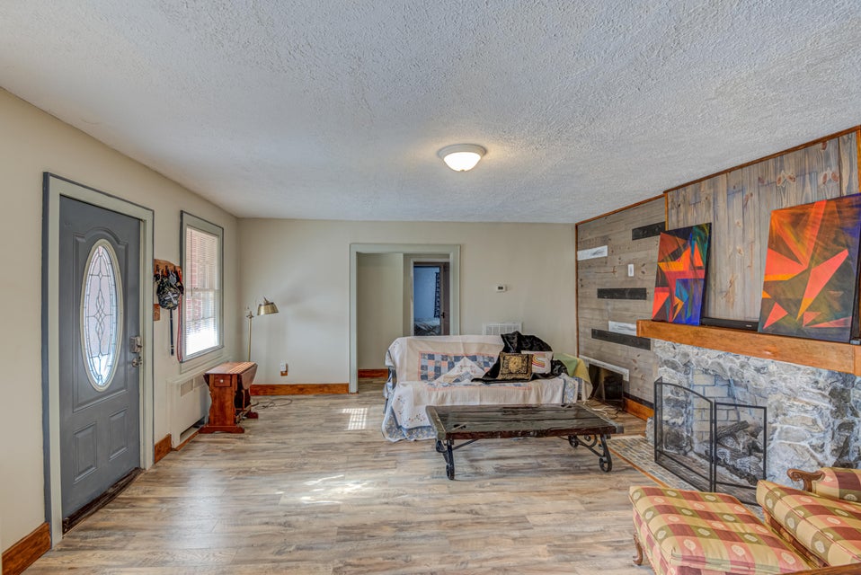 Photo #12: 810 Forest Street