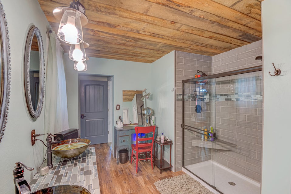 Photo #22: 810 Forest Street