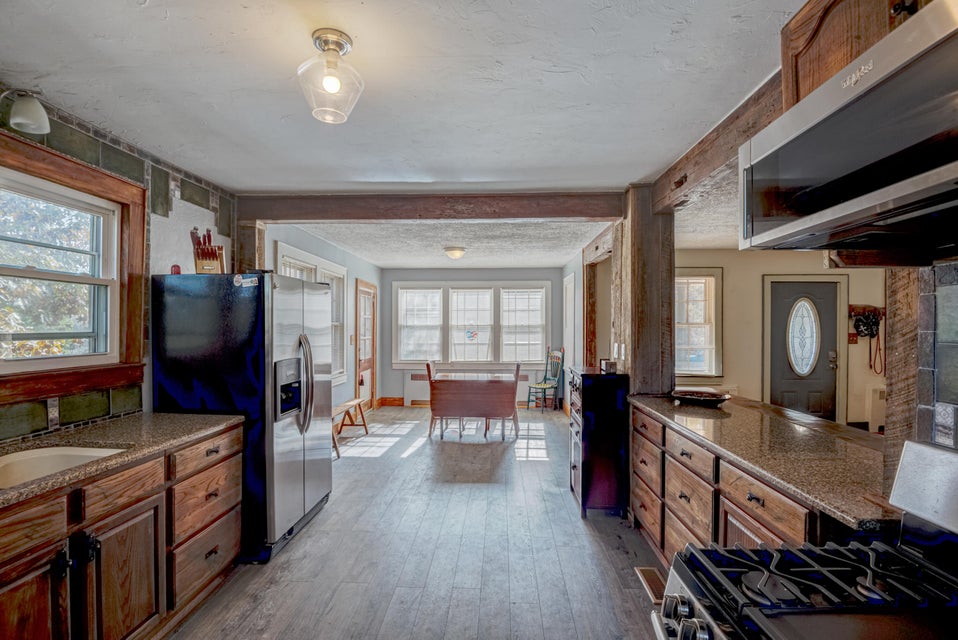 Photo #36: 810 Forest Street
