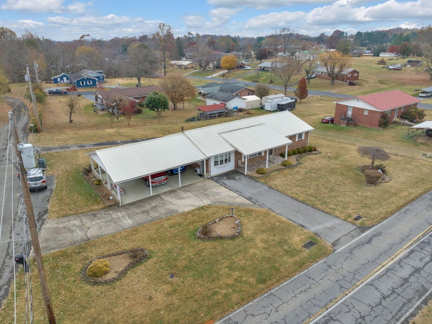 Photo #3: 2295 Buckingham Road