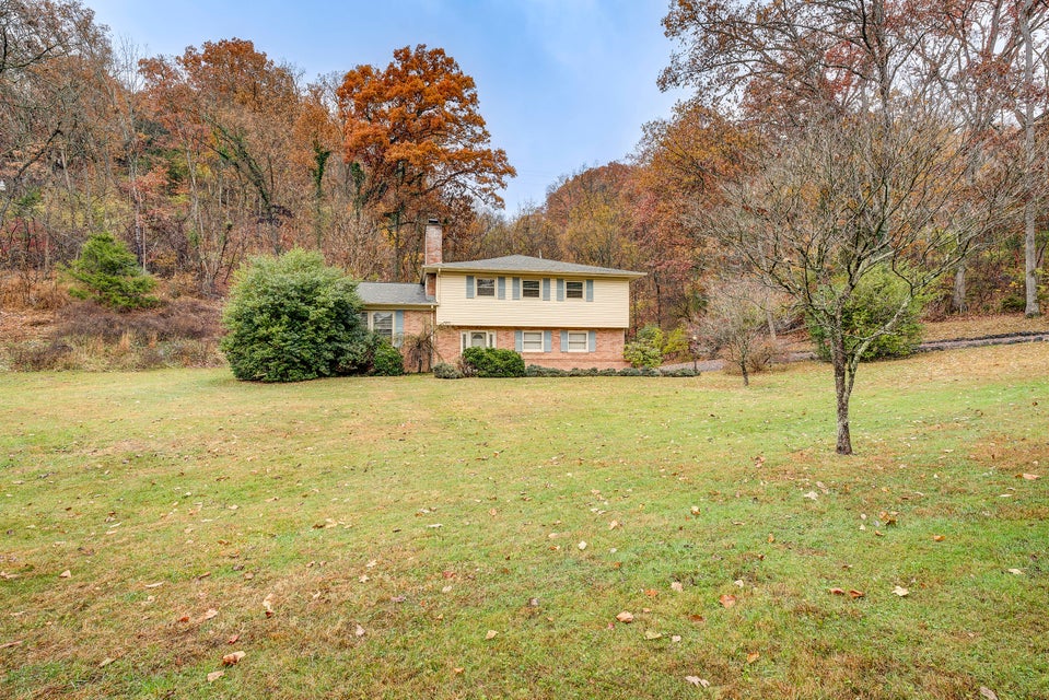 Photo #2: 616 Vance Drive