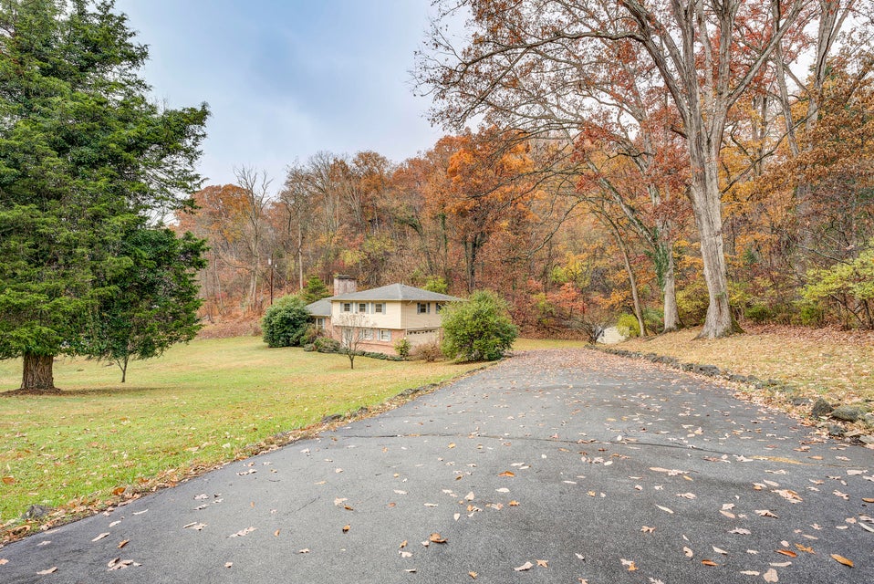 Photo #8: 616 Vance Drive
