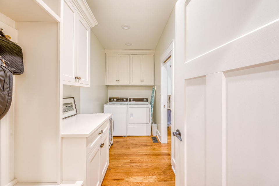 Photo #16: 214 Charlton Court