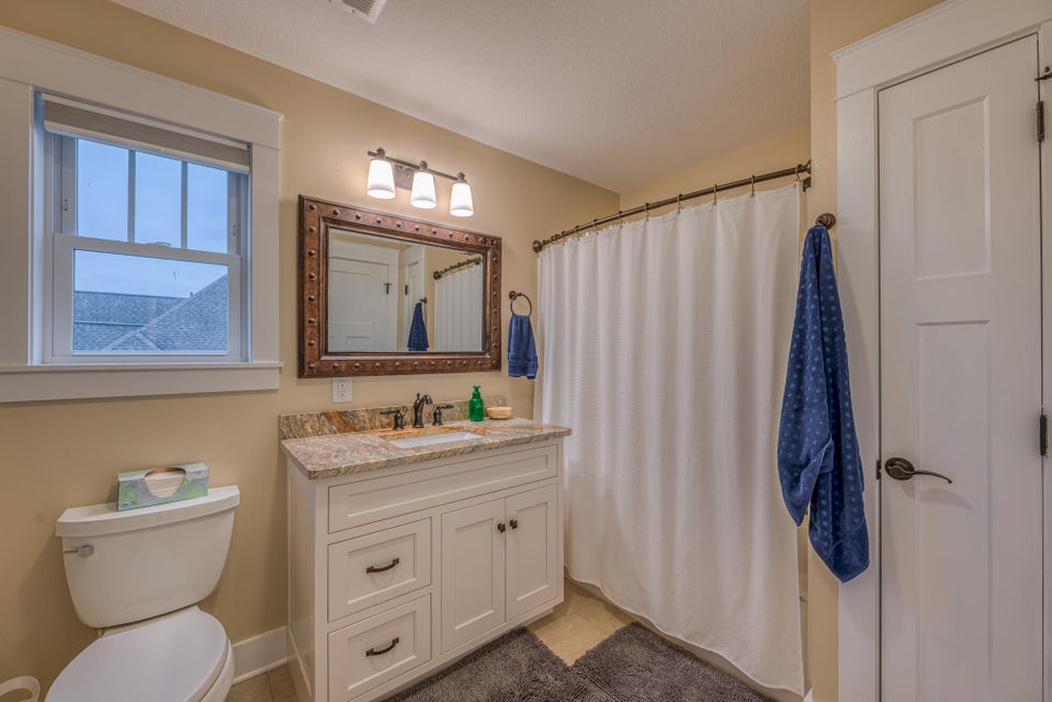 Photo #35: 214 Charlton Court