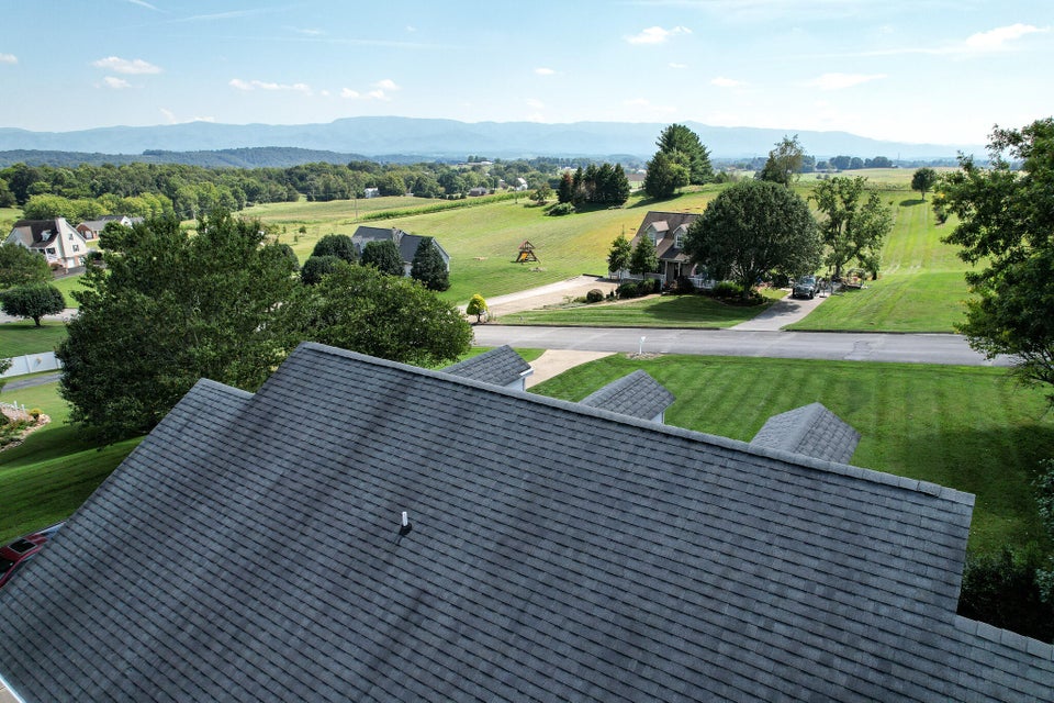 Photo #8: 160 Deerchase Lane