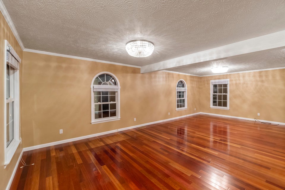 Photo #10: 160 Deerchase Lane