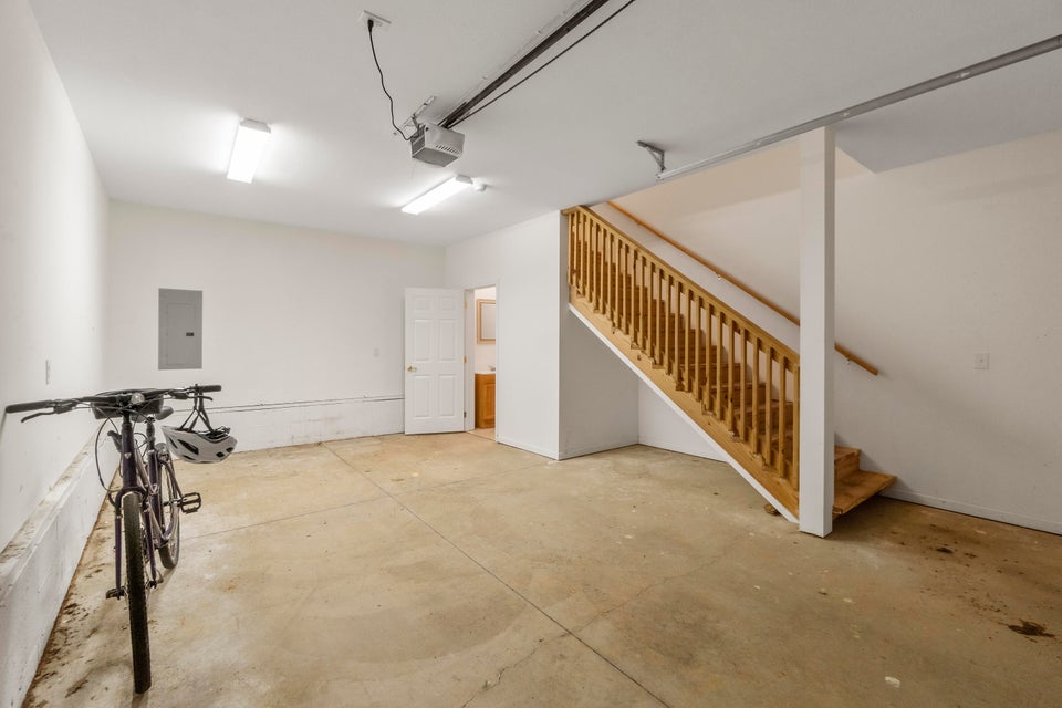 Photo #31: 160 Deerchase Lane