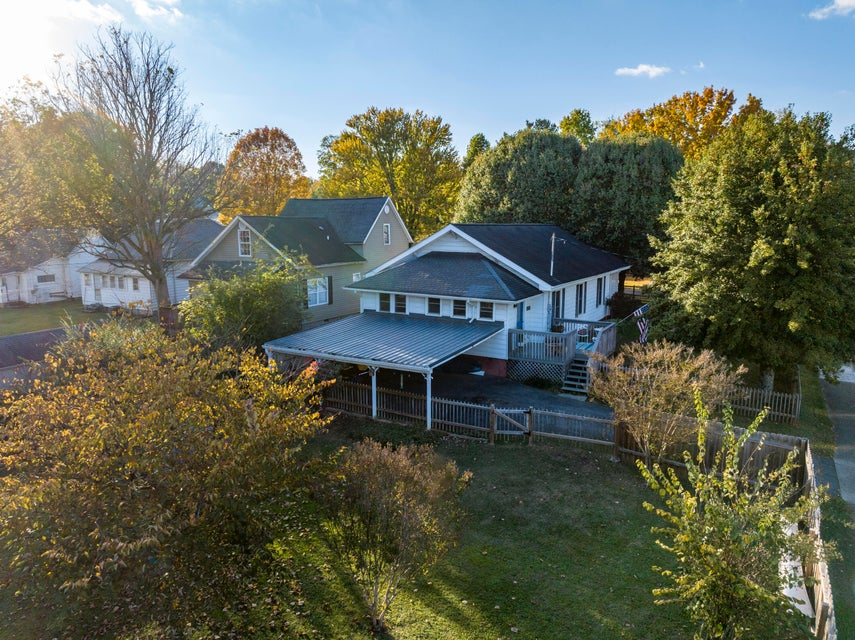 Photo #2: 1214 Chilhowie Avenue