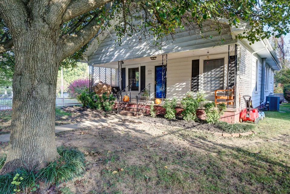 Photo #32: 1214 Chilhowie Avenue