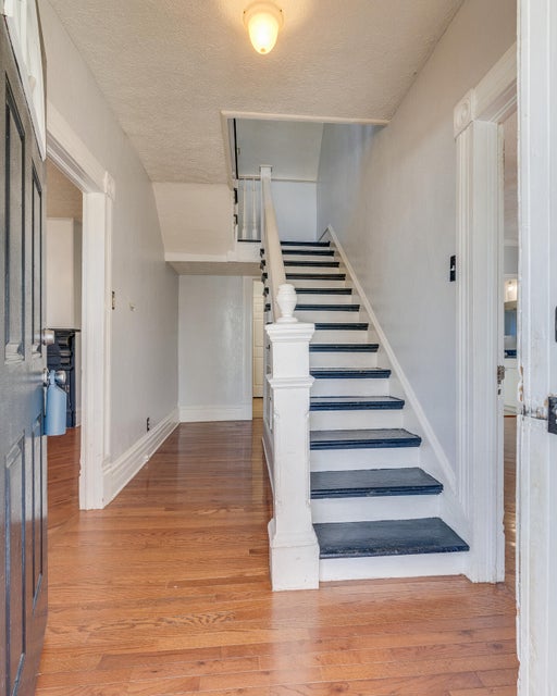 Photo #5: 309 Poplar Street
