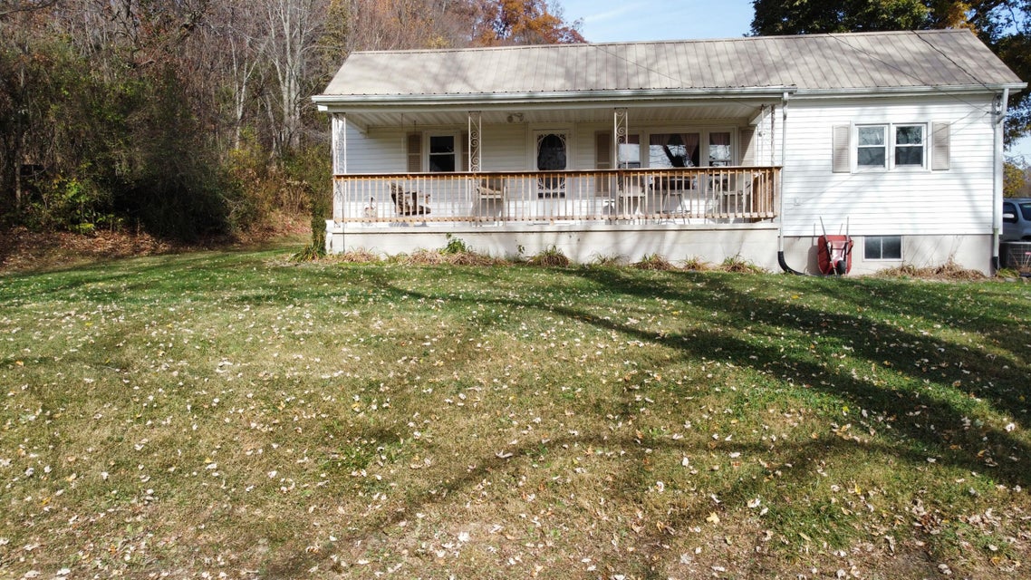 Photo #2: 2040 Kingsport Hwy Highway