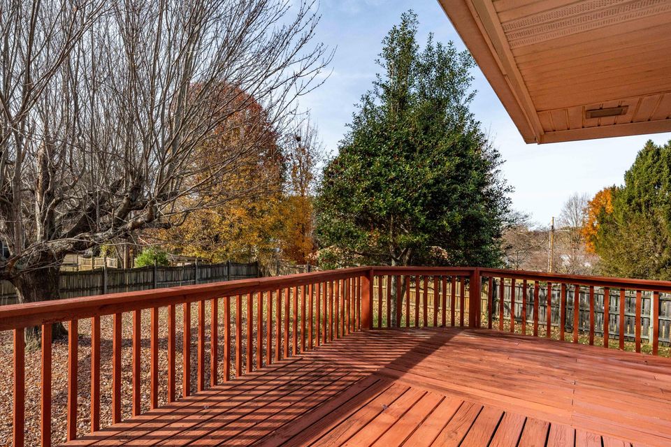 Photo #37: 1308 Lynnwood Drive