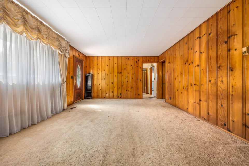 Photo #10: 1308 Lynnwood Drive